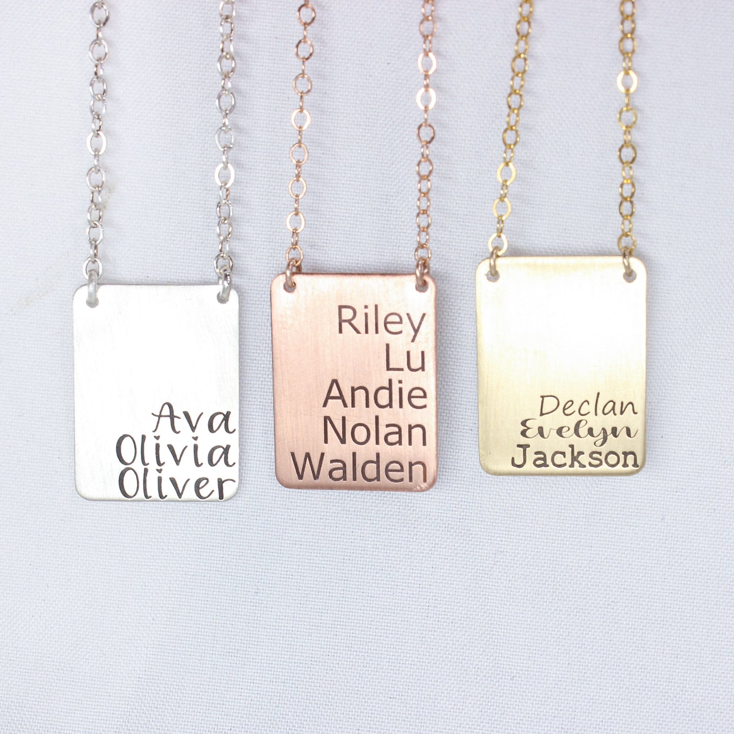 Custom Engraved Name Necklace Personalized Gift for Women // Mama Necklace Gift for Mom Handmade Jewelry Unique Jewelry Gift for Her