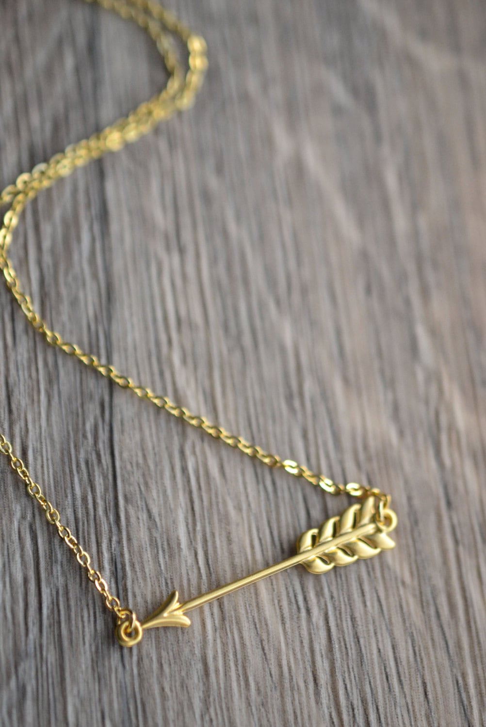 Gold Arrow Necklace // Cupid's Arrow Necklace // Small Arrow Necklace // Gift for Her // Bridesmaid Gift // Best Friend Gift