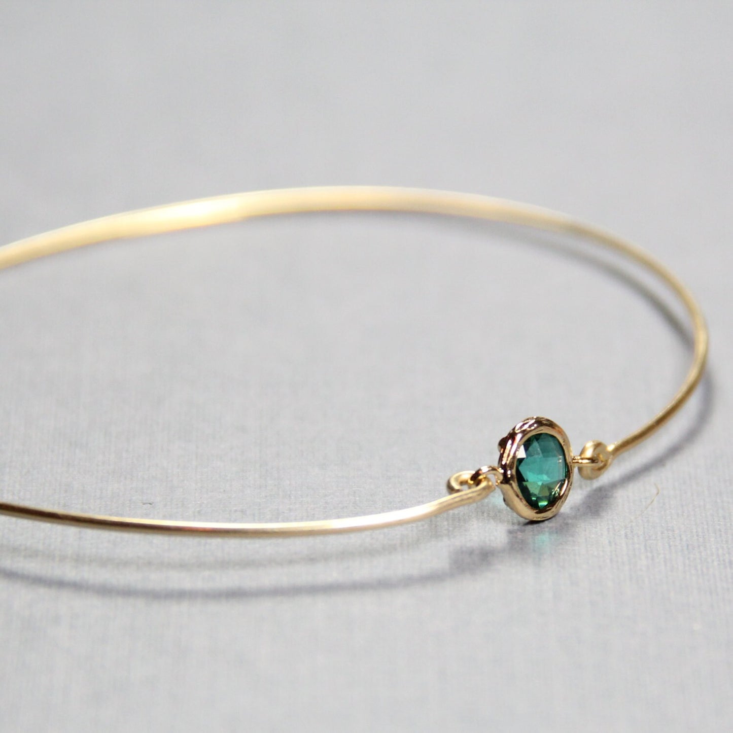 Emerald Bangle Bracelet- BridesMaid Gift - Gemstone Bracelet- May Birthstone Bracelet